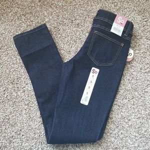 🌻 So Dark Wash Skinny Jeans size 5